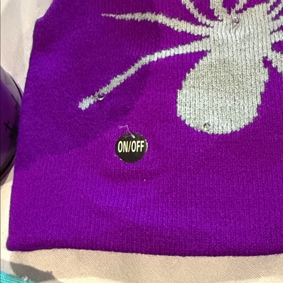 Halloween Lot - Purple Spider Toque / Hat with Lights, Tin Bucket, Socks Kids - Picture 5 of 12